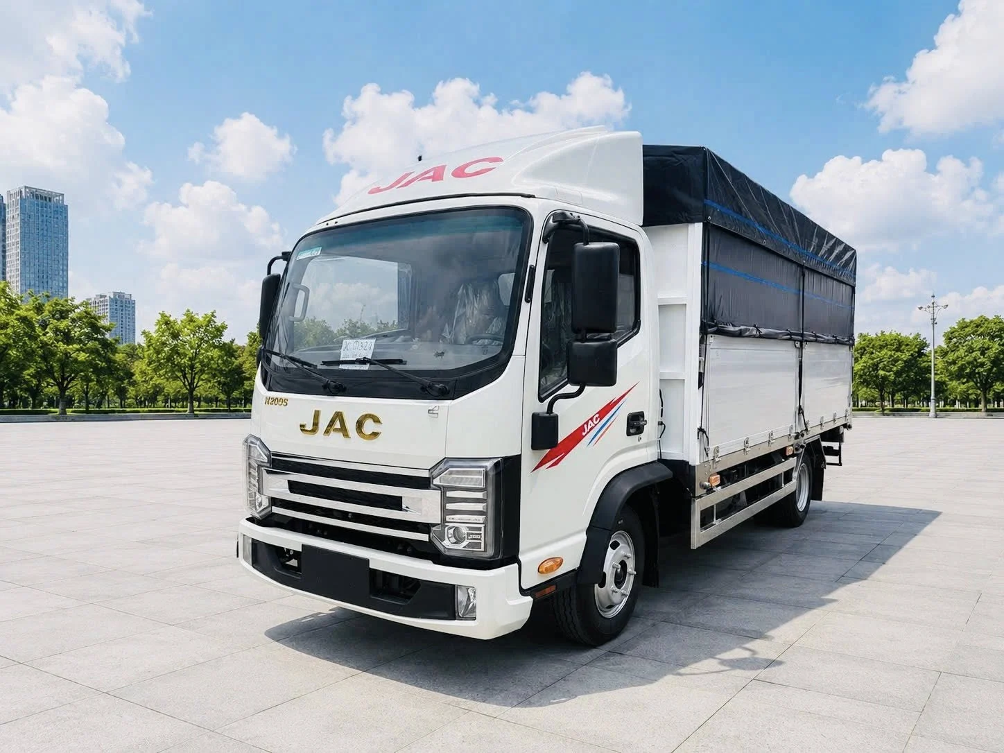 Showroom HHT AUTO đại lý xe tải JAC tại Lâm Đồng